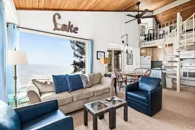 Wake Up to Lake Superior –  3br Condo with Stunning Views