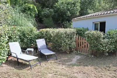 Image de Charmante maisonnette avec vue et jardin, à 20 min d'Aix et de Marseille!