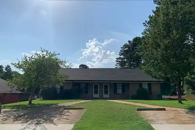 Image de Charming 2-bedroom bungalow in lovely Lawrenceville with Ac, WiFi