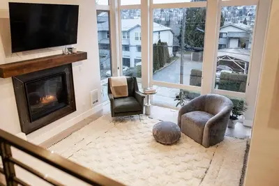 Image de 2-bedroom townhome in marvelous Seattle with office & Peloton, Wifi & Ac