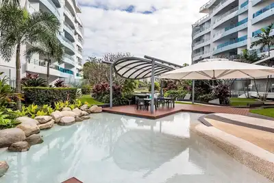 Image de West End Getaway - Heated Pool!