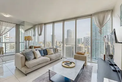 Image de Luxury dog friendly condo with ocean views, ideal location, lap pool, & hot tub