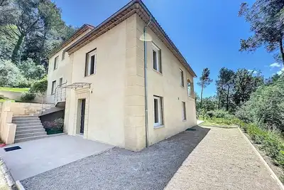 Image de Appartement 5 Personnes en provence et au calme