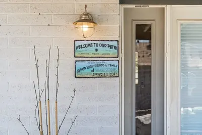 Image de Chandler Family Getaway w/ Relaxing Pool Near Dining, Shopping + Entertainment!