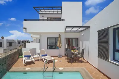 Image de Vacances 'Casa MarĂa Duplex' avec piscine privĂ©e, terrasse privĂ©e et Wi-Fi