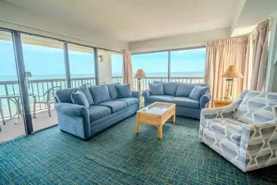 Image de Oceanfront 3 Br Condo- Immaculate Views! The Savoy 503
