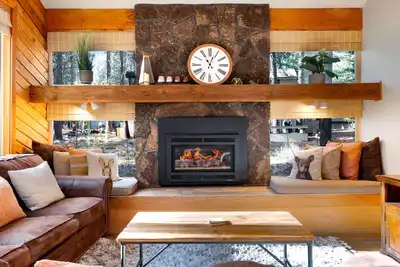 2 Conifer - with Sunriver Sharc Passes