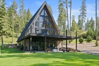 Image de The Cda-frame - Lake Views with Boat Slip