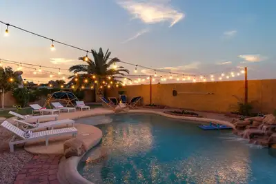 Serenity Splash | Upscale Stay Pool & Game Lounge