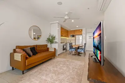 Image de Stylish Apartment with Rooftop, Bbq & Spa Access