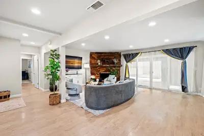 Image de 8bd/11beds/single-story/Disney/downtownLosAngeleBD