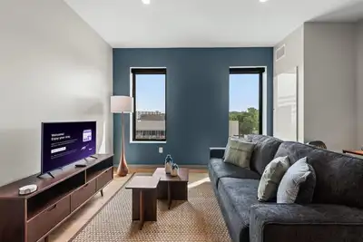 Image de Charming 1bdr | Cleveland Clinic | Free Garage