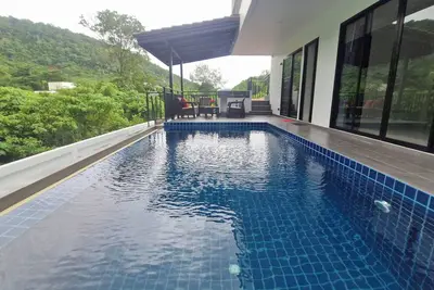 Image de Villa privée avec piscine et vue sur la vallée à Phuket
