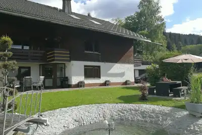 Image de Appartement 'Haus Blattert' avec vue sur les montagnes, terrasse partagée et Wi-Fi