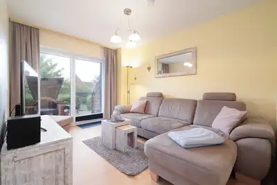 Image de Bright 2-room apartment for 4 people with terrace, dog and Wlan
