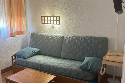 Image de Studio 6 personnes avec Wi-Fi, vue mer magnifique