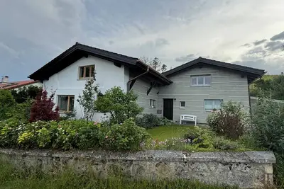Image de Idyllic holiday home “Ammergauer Auszeit” – peace & adventure on Soier Lake