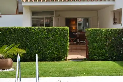 Image de Appartement lumineux avec jardin, terrasse et piscine à Platja D'Aro 🌿☀️
