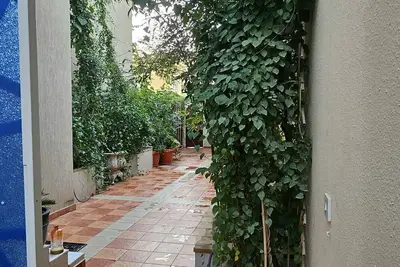 Image de Chic 1-bedroom living room kitchen small garden. with WiFi, Ac in  Riyadh