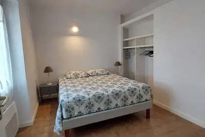 Image de 🌿 Stalla Gîte – Charmant Cottage avec Jacuzzi Privatif | 2 à 4 Personnes