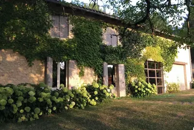 Image de Idéal familles et groupes d'amis, une maison à partager au milieu de la nature
