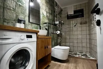 Image de Lux Apartment near Freedom Square @Silver Hotel