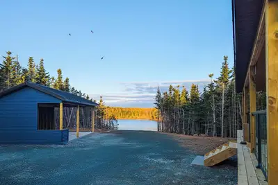 Image de Bright Getaway in Richmond County Cape Breton on the Water