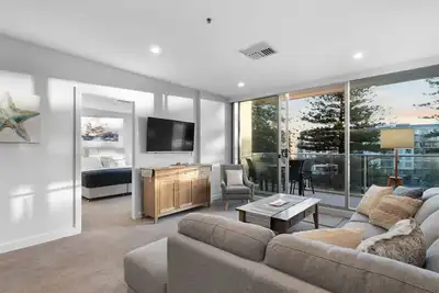 Image de Coast on Colley Terrace