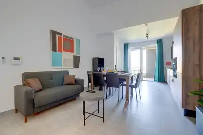Tranquil 2br Retreat in Ghaxaq