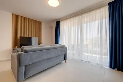 Superlative 2br by the Sea, St. Paul's Bay