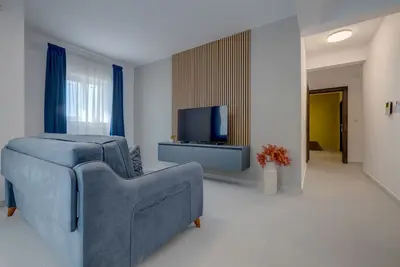 Spacious Escape, Seaside 3br Bugibba