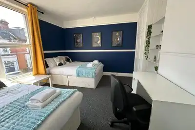 Image de Open Mind Property - 9 Guests & Free Parking