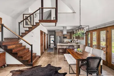 Image de Refined Mountain Home Carbondale