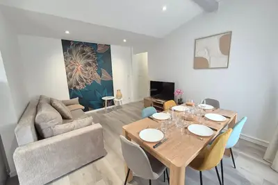 Image de Appartement \"Le Lotus\" centre Cholet 6pers