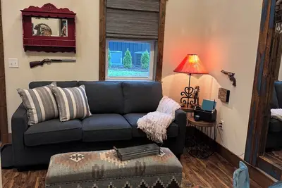 Image de Charming and Cozy Retreat in Newaygo, Mi- The Rustic Barn dominium