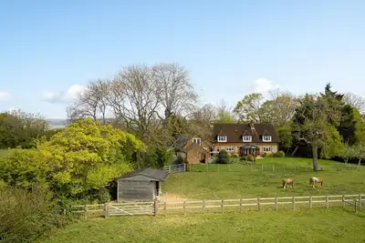 Image de Pass the Keys | Quintessential Chilterns Hideaway