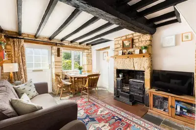 Image de Pass the Keys | Cosy Cottage | 17th century | Garden | Parking