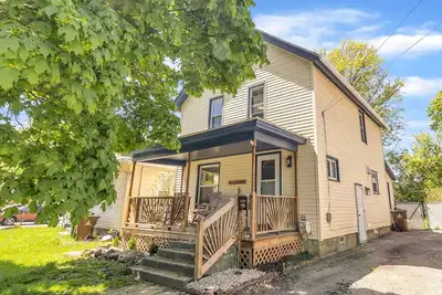 Image de Tranquil 3-bedroom house with WiFi in Lansing