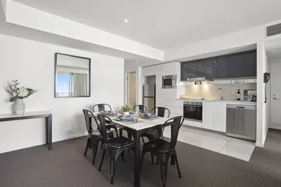 Image de Comfy 2 Bedroom Ocean View Apartment - Q Stay