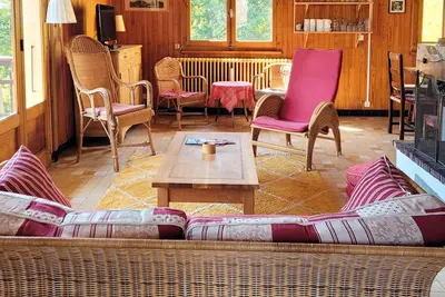 Image de Chalet 'Franclair' avec vue sur les montagnes, jardin partagé et Wi-Fi