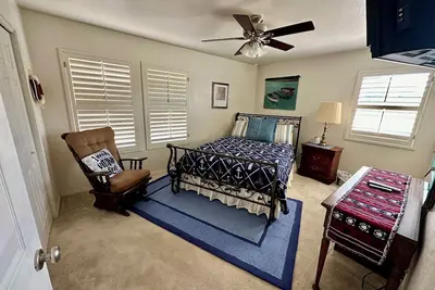 Image de 3-bedroom house in tranquil Kaw City with WiFi, Ac