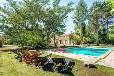 Image de Superbe Mas provençal - piscine - tennis - parc