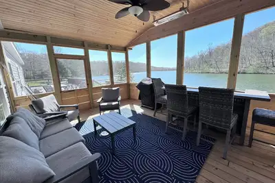 Image de Your Own Private Lake & Lodge—The Midwest’s Hidden Gem Retreat