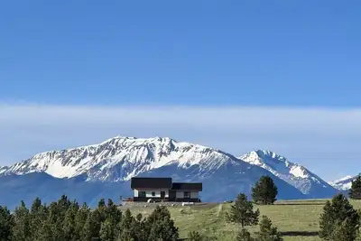 Image de Serene Japanese Home with Breathtaking Views in Oregon — Only 15 Min to Joseph