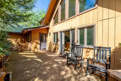 Image de Lake Naomi|Hot Tub|Deck|Firepit