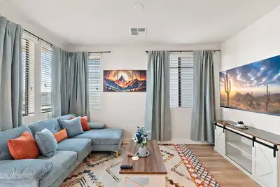 Image de Old Town Scottsdale Gem! Pool2BR