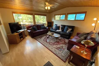 Image de Hot Tub! Quiet Comfy Cabin at Hyatt Lake 44