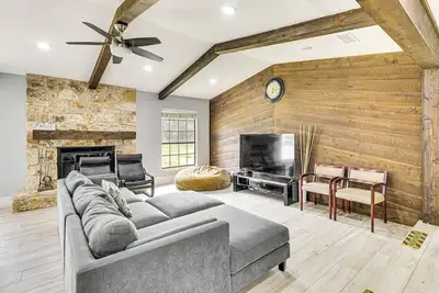 Image de Wooded Retreat on 2 Acres in Cedar Park!