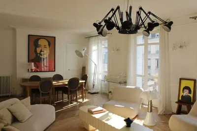Image de Spacious and bright 3-bedroom apartment in the heart of the Latin Quarter
