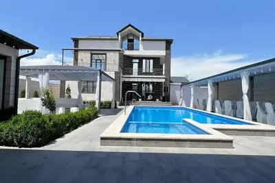 Image de Family & Friends House